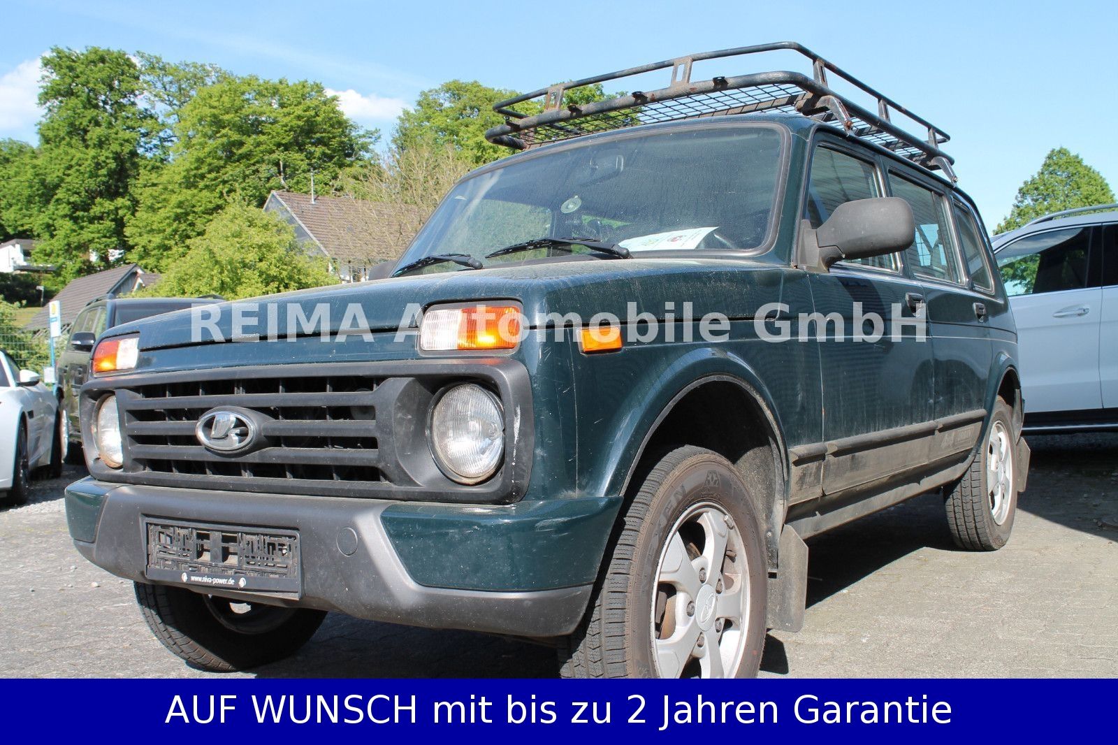 Fahrzeugabbildung Lada Taiga 5-trg. Urban 4x4, Anhängerkupplung