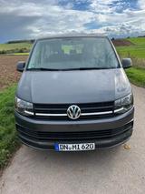 Volkswagen T6 Multivan s.g. Zustand, AHK, Gute Nacht Paket - Volkswagen T6 Multivan: Grau