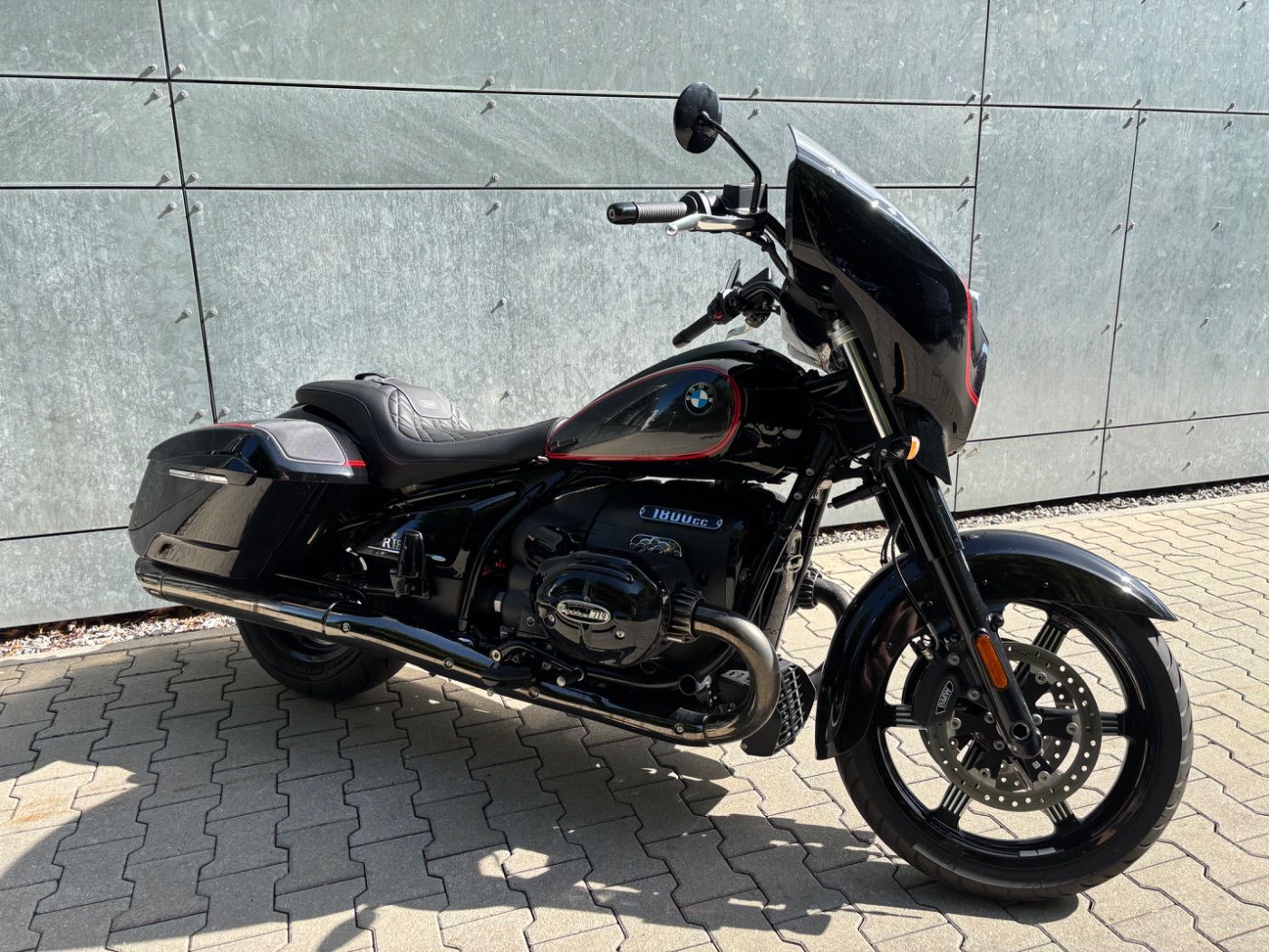 Fahrzeugabbildung BMW R 18 B Option 719