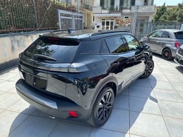 Peugeot 2008 - 11