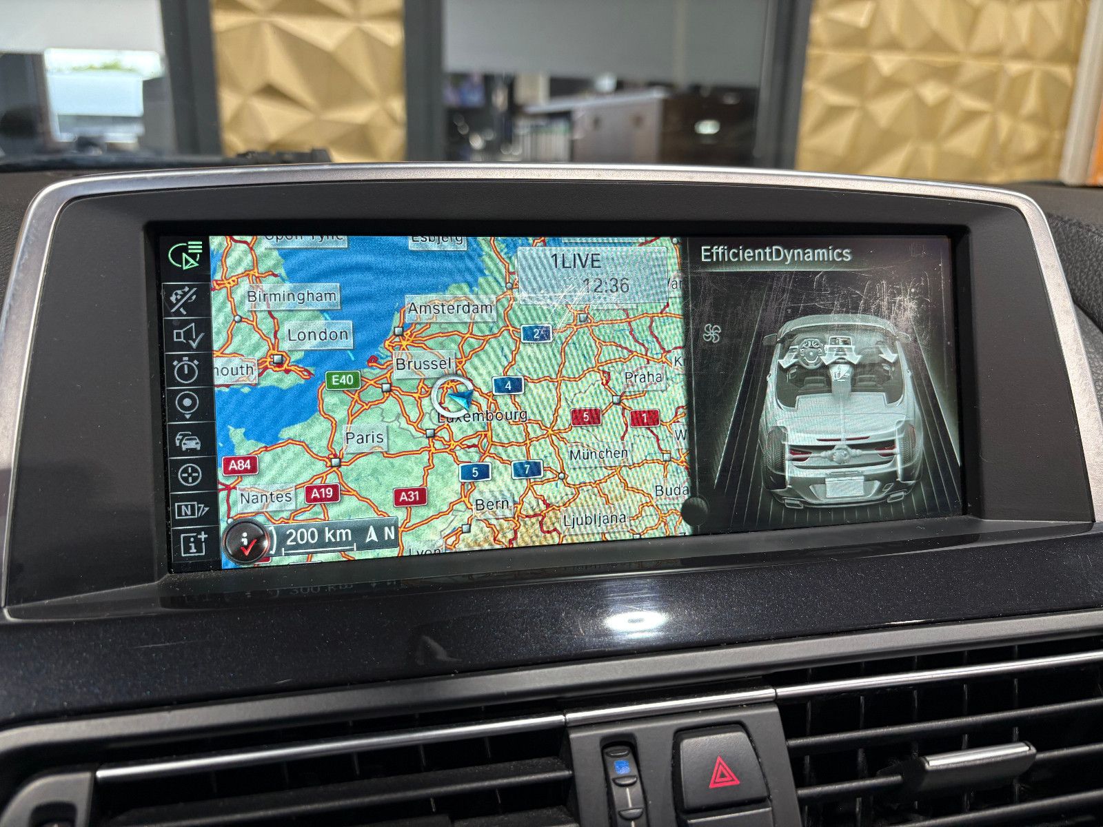 Fahrzeugabbildung BMW 640 Cabrio d xDrive/KAMERA/NAVI/MEMORY/BI-XENON