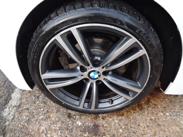 Fahrzeugabbildung BMW 420i xDrive Gran Coupé/M-Sport/2.Hd/HUD/GSD/Navi