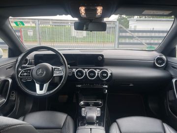 Mercedes CLA 200 Shooting Brake - 9
