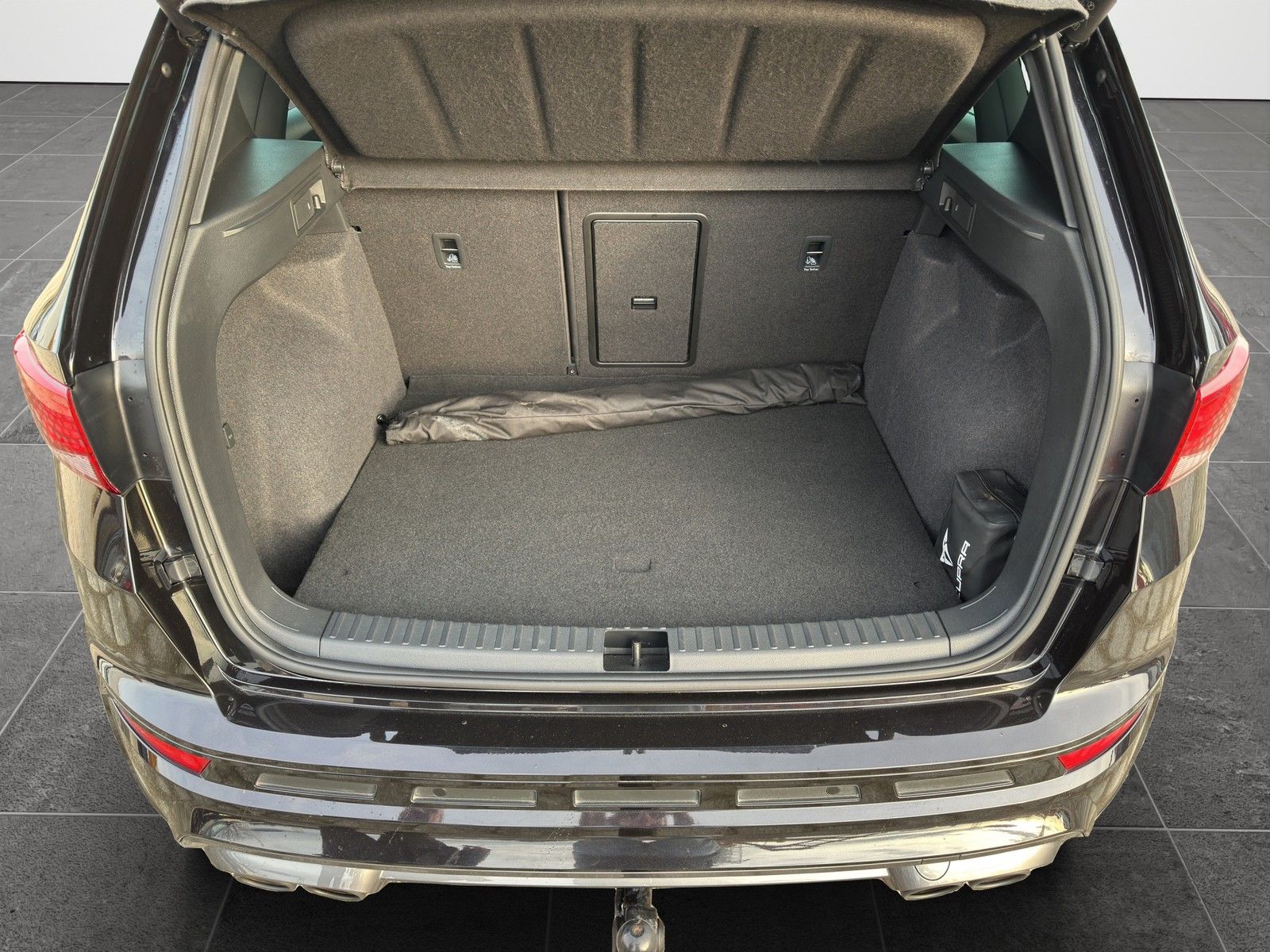 CUPRA Ateca 2.0 TSI Edition VZ 4Drive DSG / LEDER / AH - Image 16