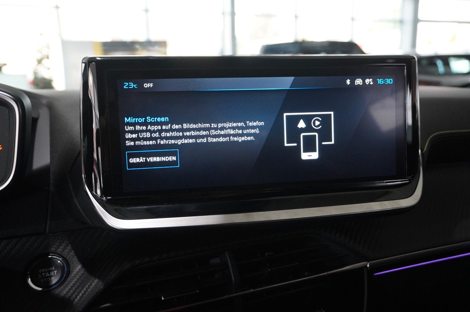 Fahrzeugabbildung Peugeot 2008 1.2 HYBRID GT E-DSC NAVI/LED/KAMERA/SPORT