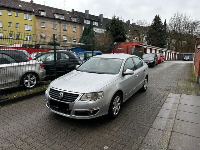 Volkswagen Passat Lim. Sportline TÜV NEU *AUTOMATIK