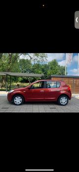 Dacia Sandero 1.6 - Perfekt für Stadt und ... - gebrauchte Dacia Sandero aus dem Jahr 2008