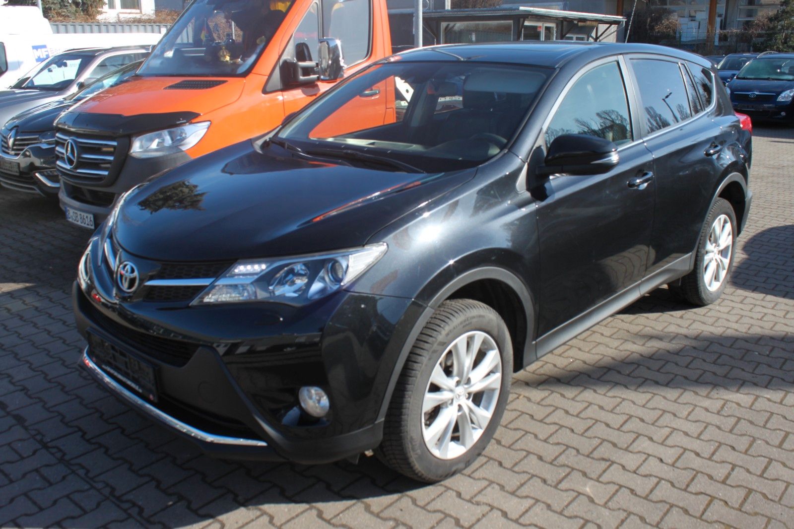 TOYOTA RAV 4