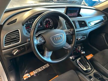 Audi Q3 2.0 TFSI quattro *Xenon*Klima*SHZ*Navi*PDC*
