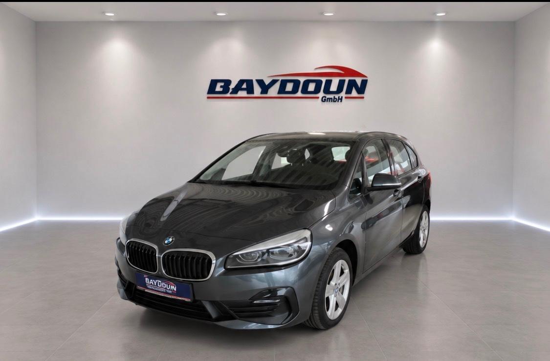 BMW 218 d AT Advantage/Automatik/Pano/Klimaauto/EU6