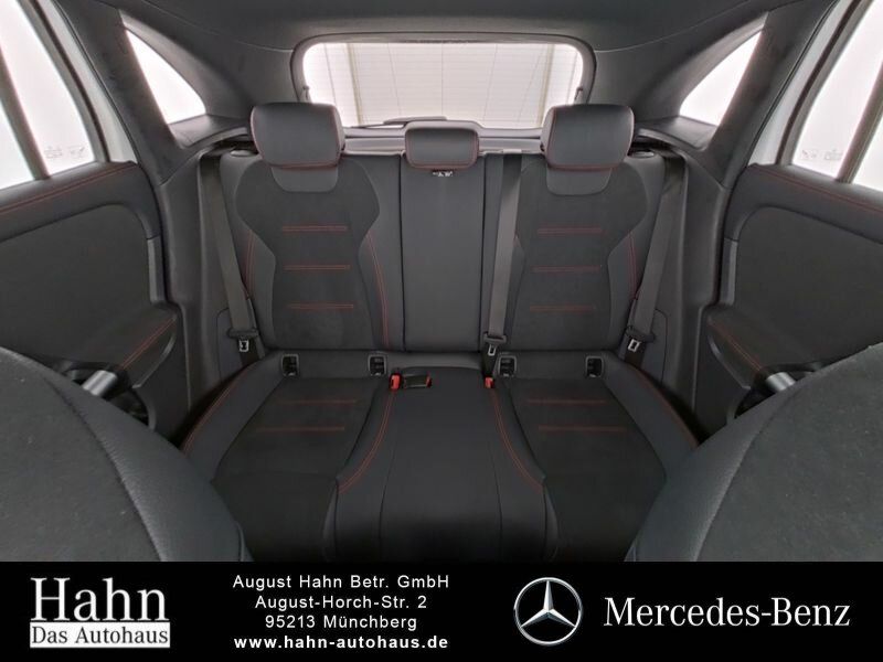Fahrzeugabbildung Mercedes-Benz GLA 200 AMG/MULTIB./AHK/KAM./DISTRO./WINTER/..