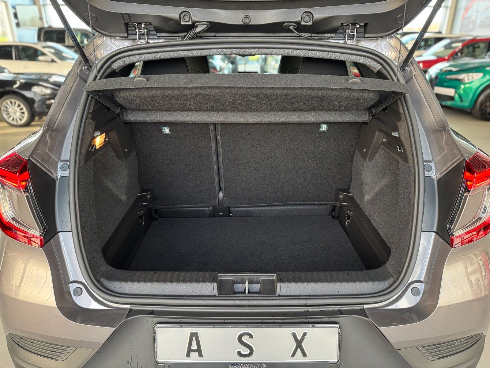 Fahrzeugabbildung Mitsubishi ASX 1.2 Diamant      "Klima Kamera DAB Tempomat"