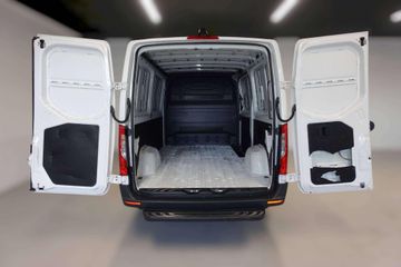 Mercedes Sprinter - 9