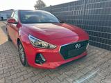 Hyundai i30 Select Nur 61000 Km