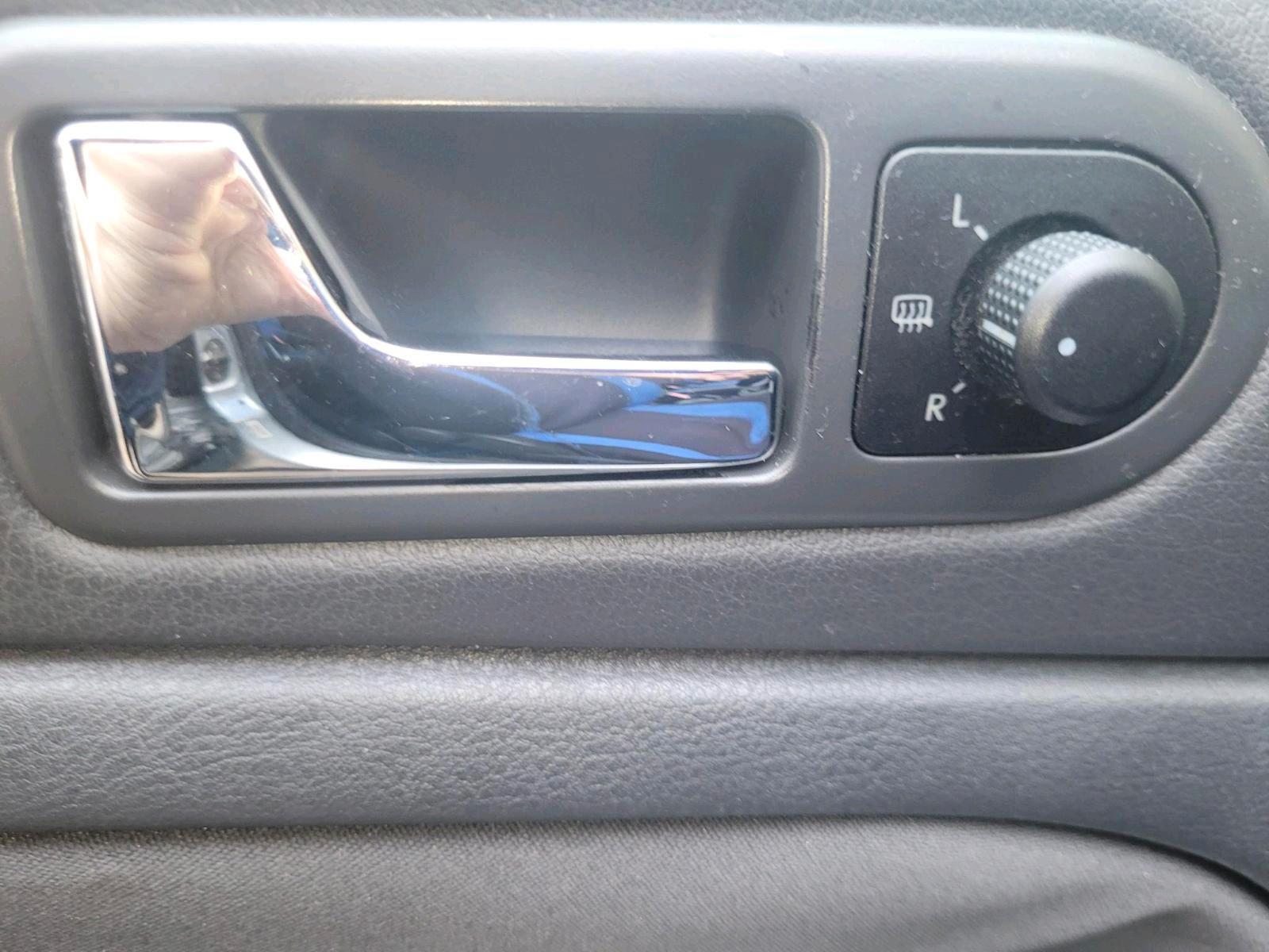 Volkswagen Passat 2005 — photo 6
