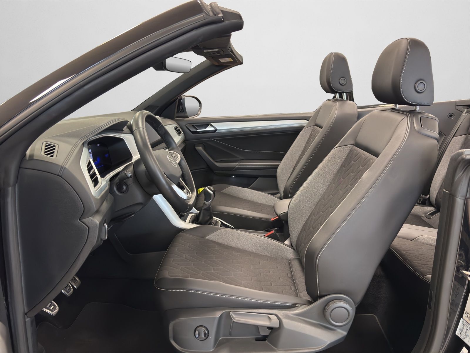 Volkswagen T-Roc - Bild 13