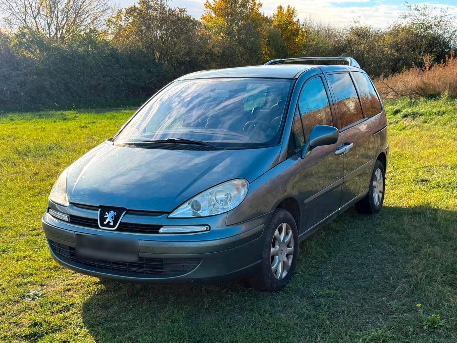 Peugeot 807