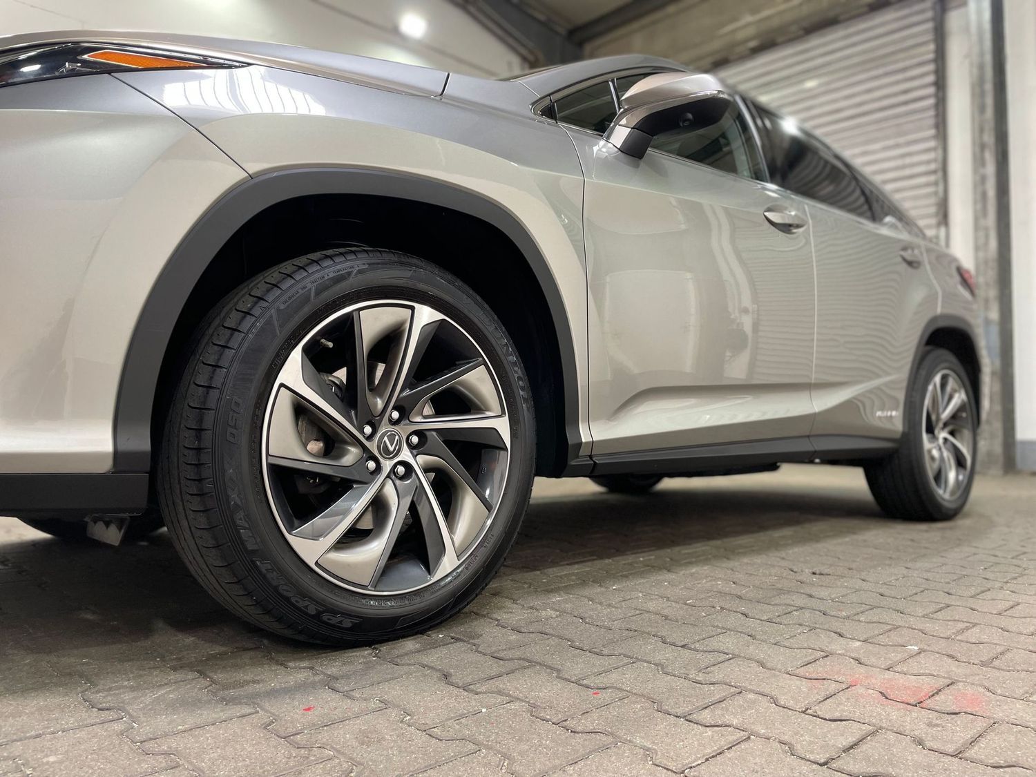 Fahrzeugabbildung Lexus RX 450h AWD Luxury Line #Pano#HeadUp#Memory#360°
