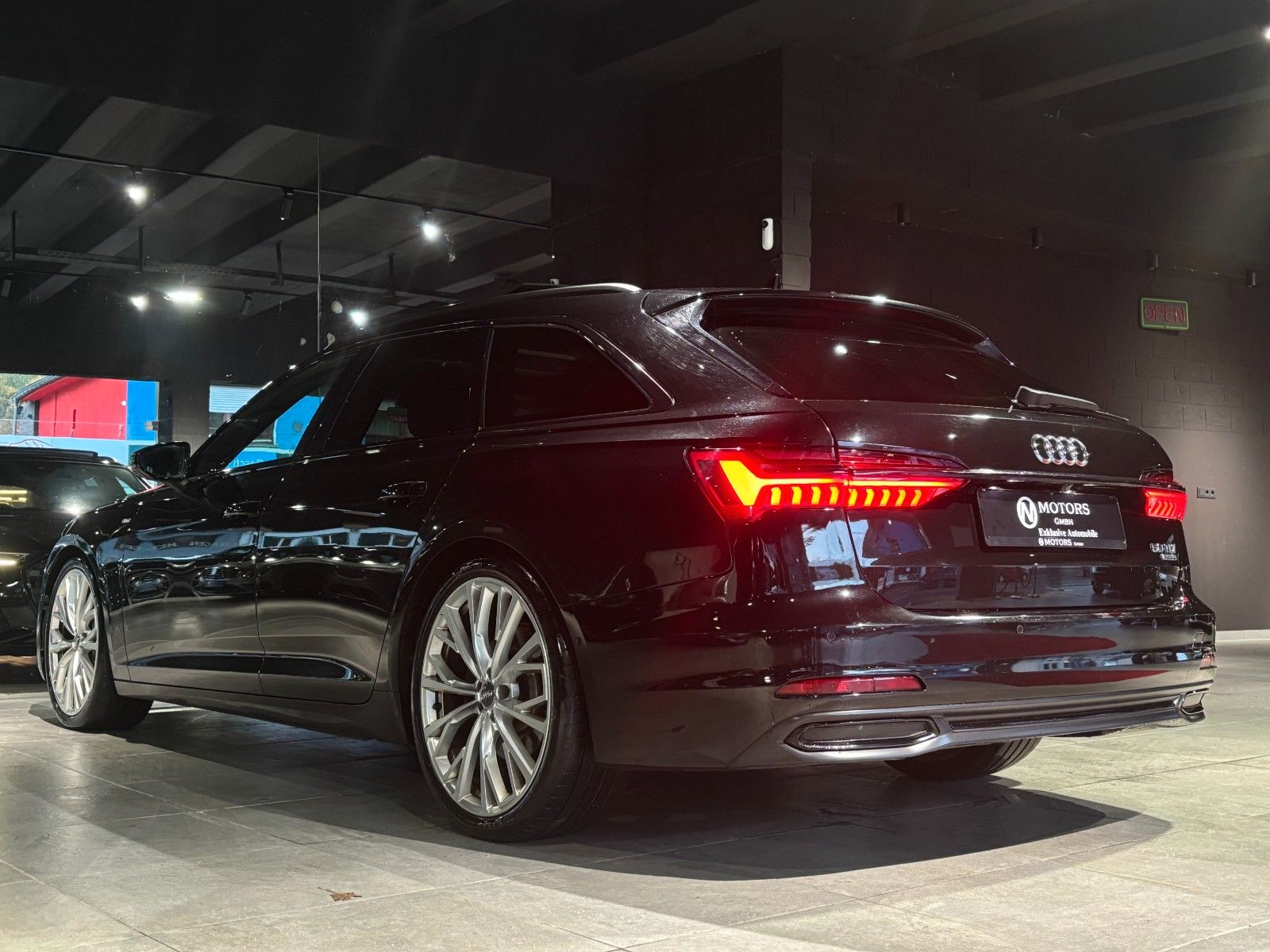 Fahrzeugabbildung Audi A6 Avant 50 TDI *S-Line*Pano*HUD*B&O*Kamera
