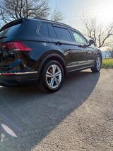 Volkswagen Tiguan - Volkswagen Tiguan mit Diesel-Antrieb: Limousine, Automatik