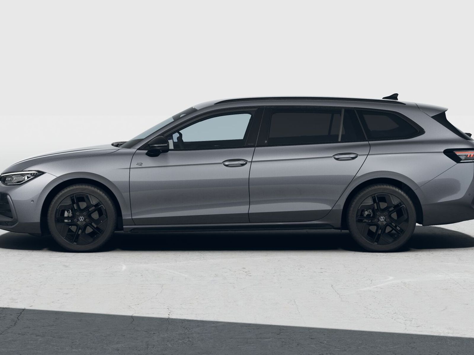 Fahrzeugabbildung Volkswagen Passat  R-Line 2.0 TDI DSG *AHK, Navi, Black-Sty