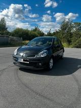 Volkswagen Renault Clio 1.2 16 V | TÜV 05.2028 - VW LT Gebrauchtwagen