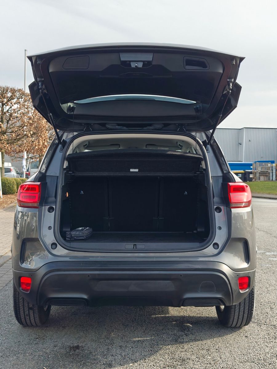 Fahrzeugabbildung Citroën C5 Aircross Live - Scheckheft, Zahnriemen Neu! -
