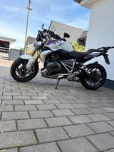 BMW R1250R
