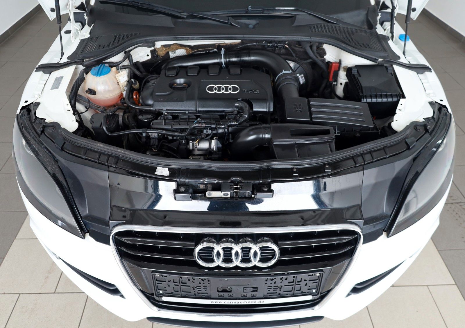 Fahrzeugabbildung Audi TT 2.0 TFSI Roadster Leder,Navi,Xenon,SH,SR+WR