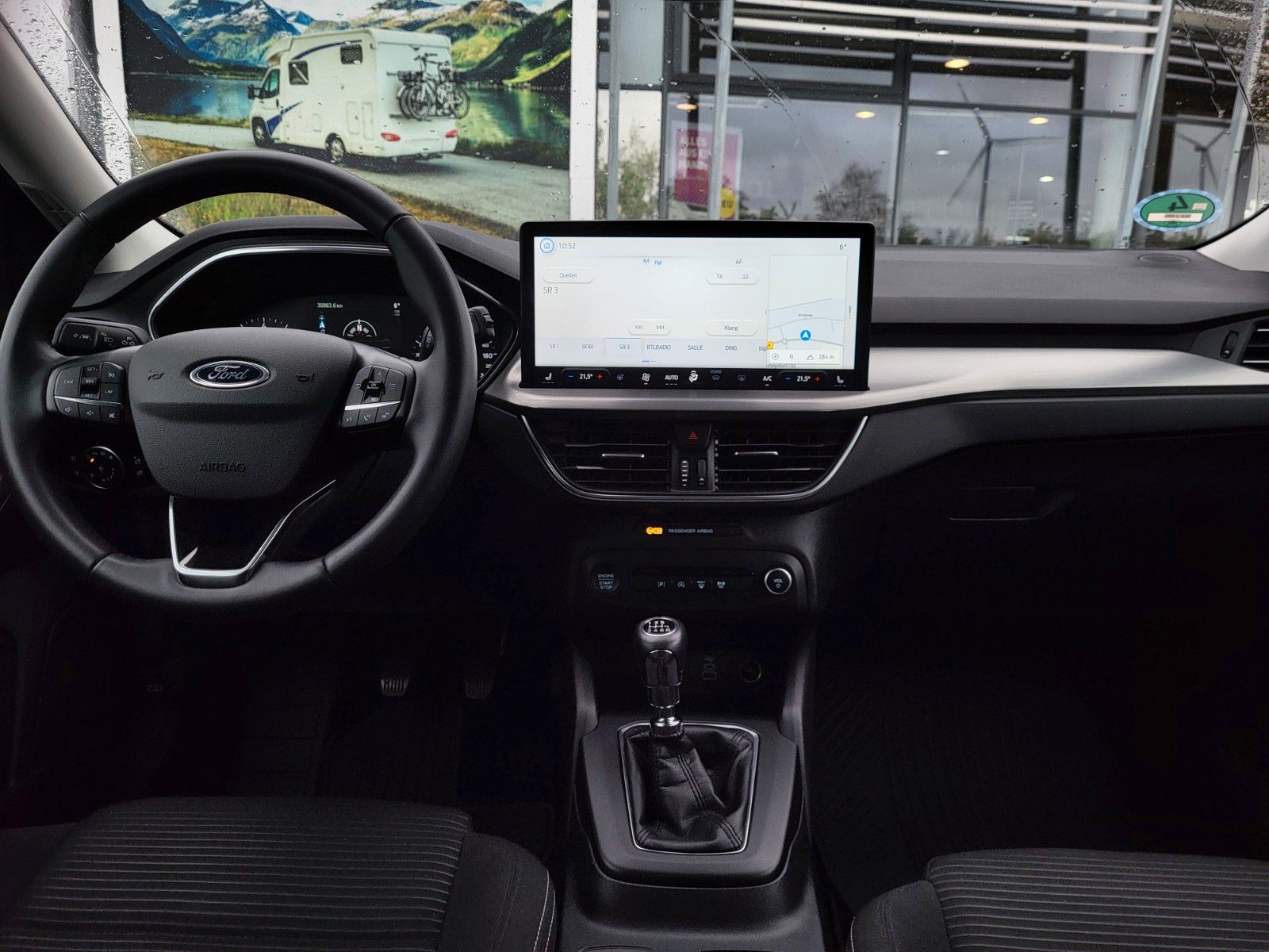 Fahrzeugabbildung Ford Focus Lim. Titanium AHK, Winter-Paket