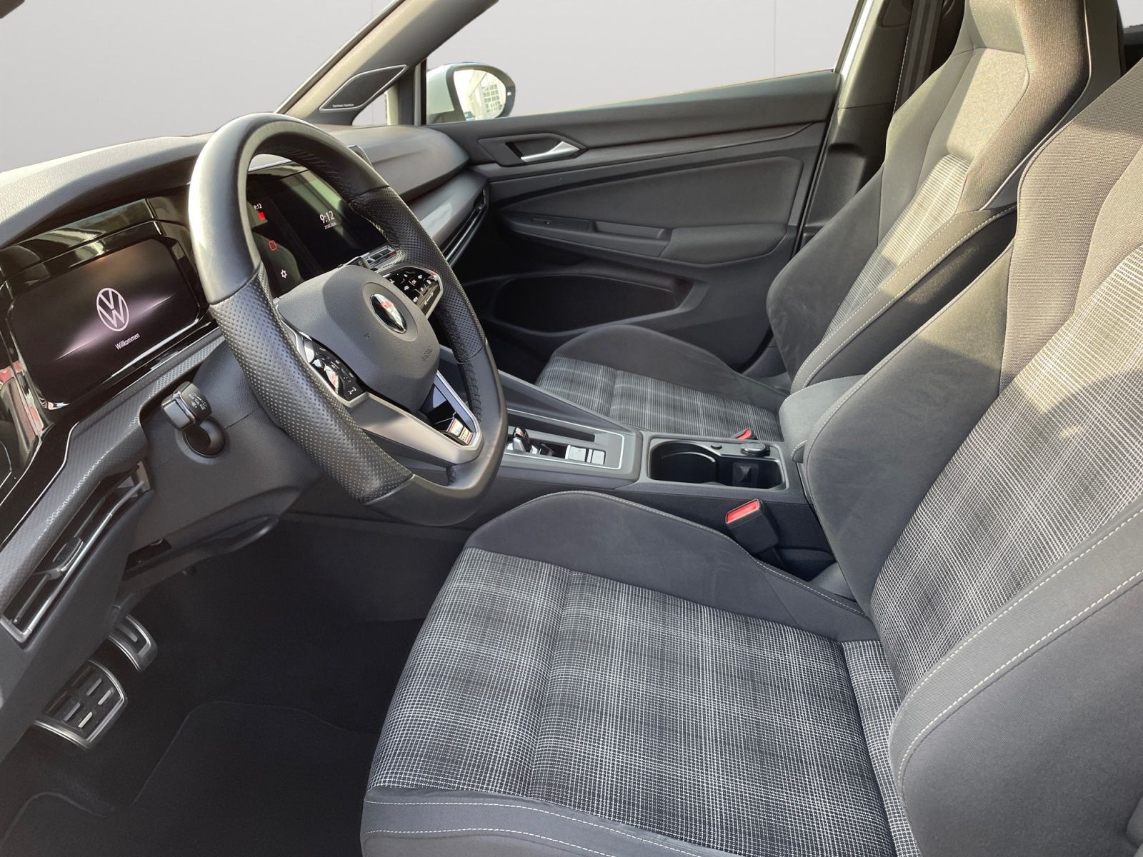 Volkswagen Golf - Bild 9