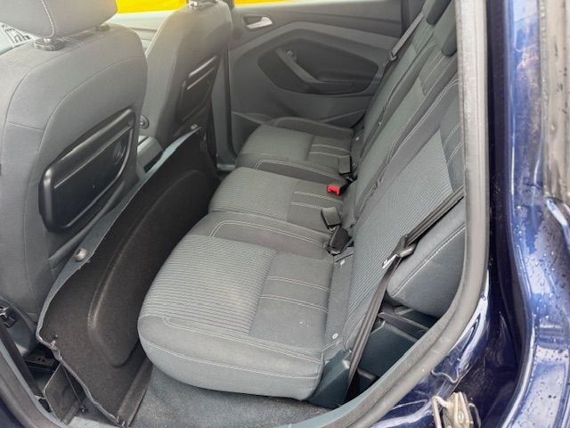 Fahrzeugabbildung Ford C-MAX Titanium KLIMA XENON ALU