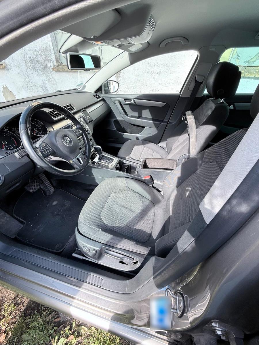 Volkswagen Passat 2014 — photo 8