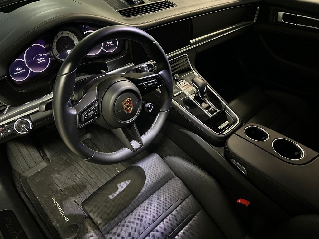 Porsche Panamera PLATINUM EDITION PANO*LUFT*HUD*STH*LED