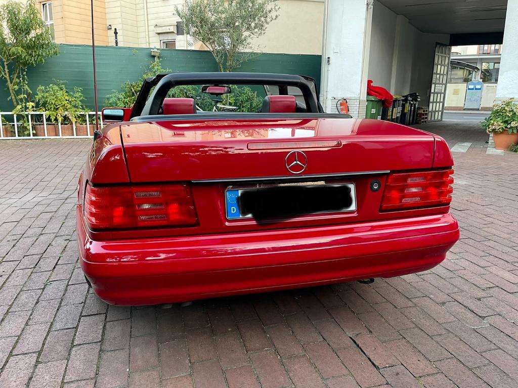 Mercedes-Benz SL 320