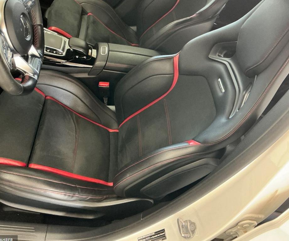 Mercedes-Benz A 35 AMG