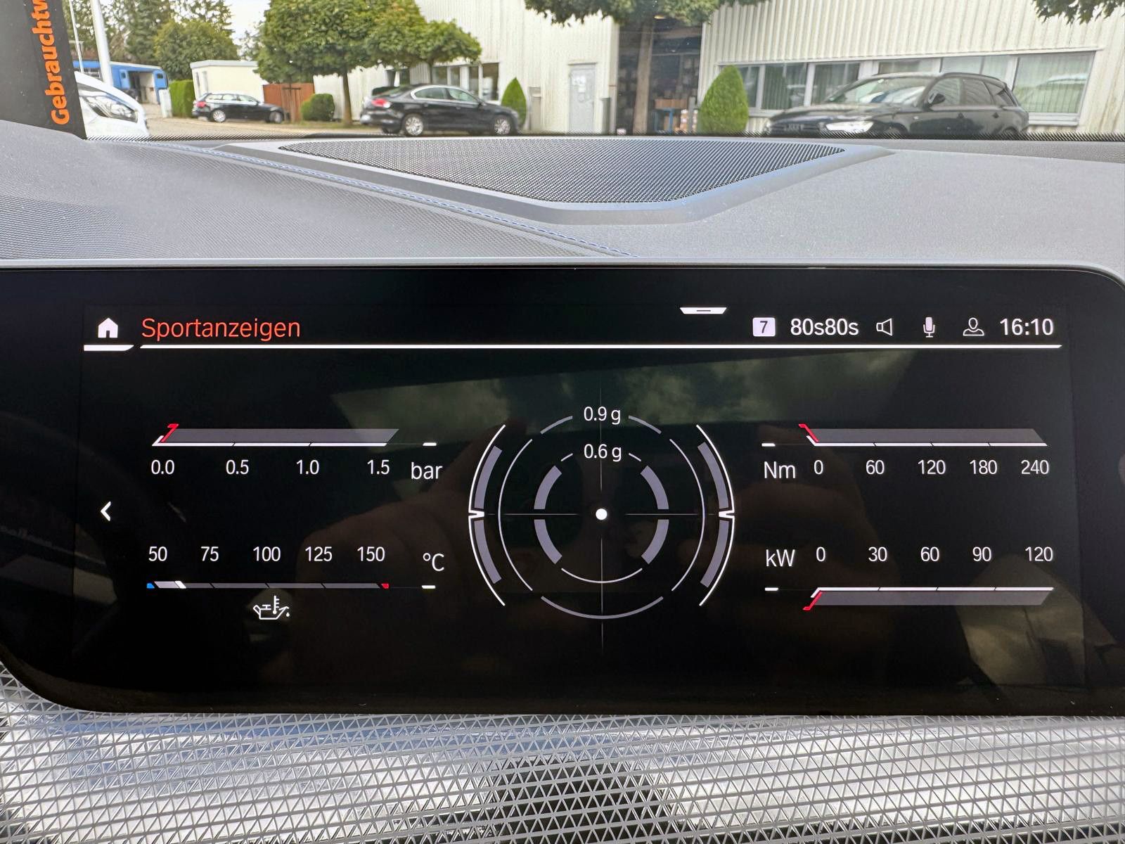 Fahrzeugabbildung BMW 118i M-Sport Steptr. NAV PDC KAM PANO TEMP HIFI