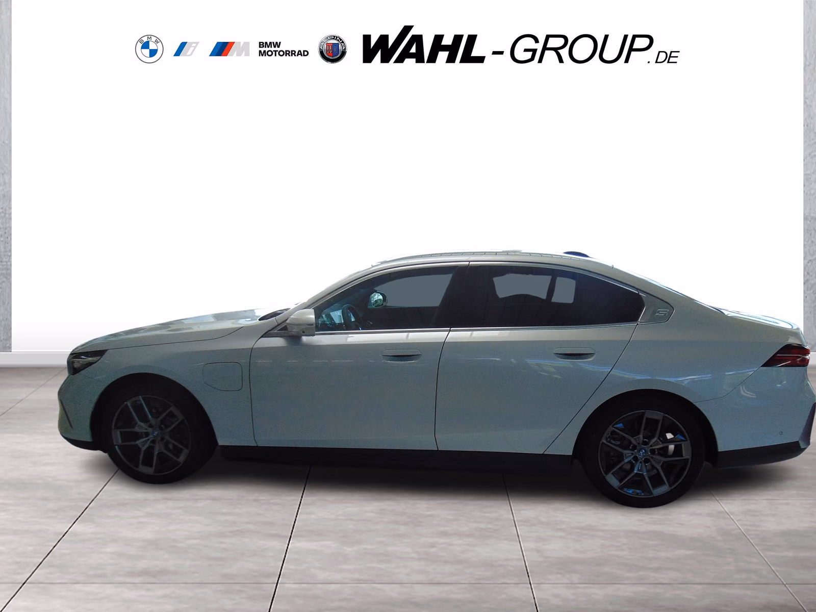 BMW 530e xDrive Panorama HarmanKardon HeadUp Navi LE