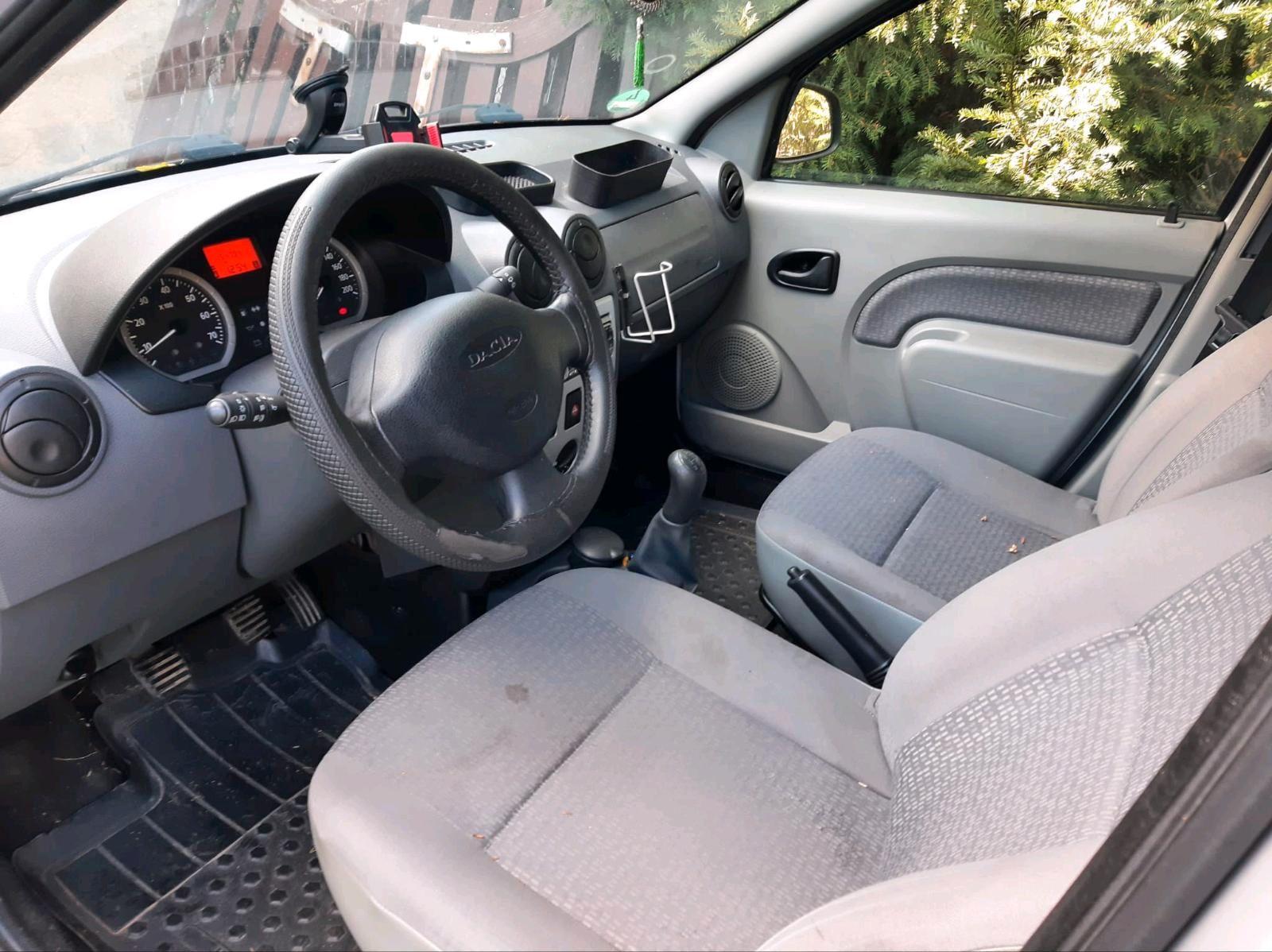Dacia Logan 2008 — photo 6