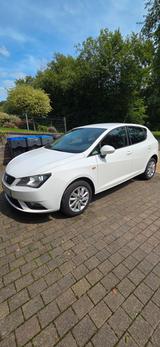 Seat Ibiza 1.6 TDI 77kW SUN SUN - Seat Ibiza aus 2015 mit Diesel-Antrieb: Kleinwagen