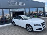 Audi A4 Lim. Attraction - Audi A4 aus 2010 mit Diesel-Antrieb: Limousine