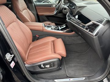 BMW X7 - 9
