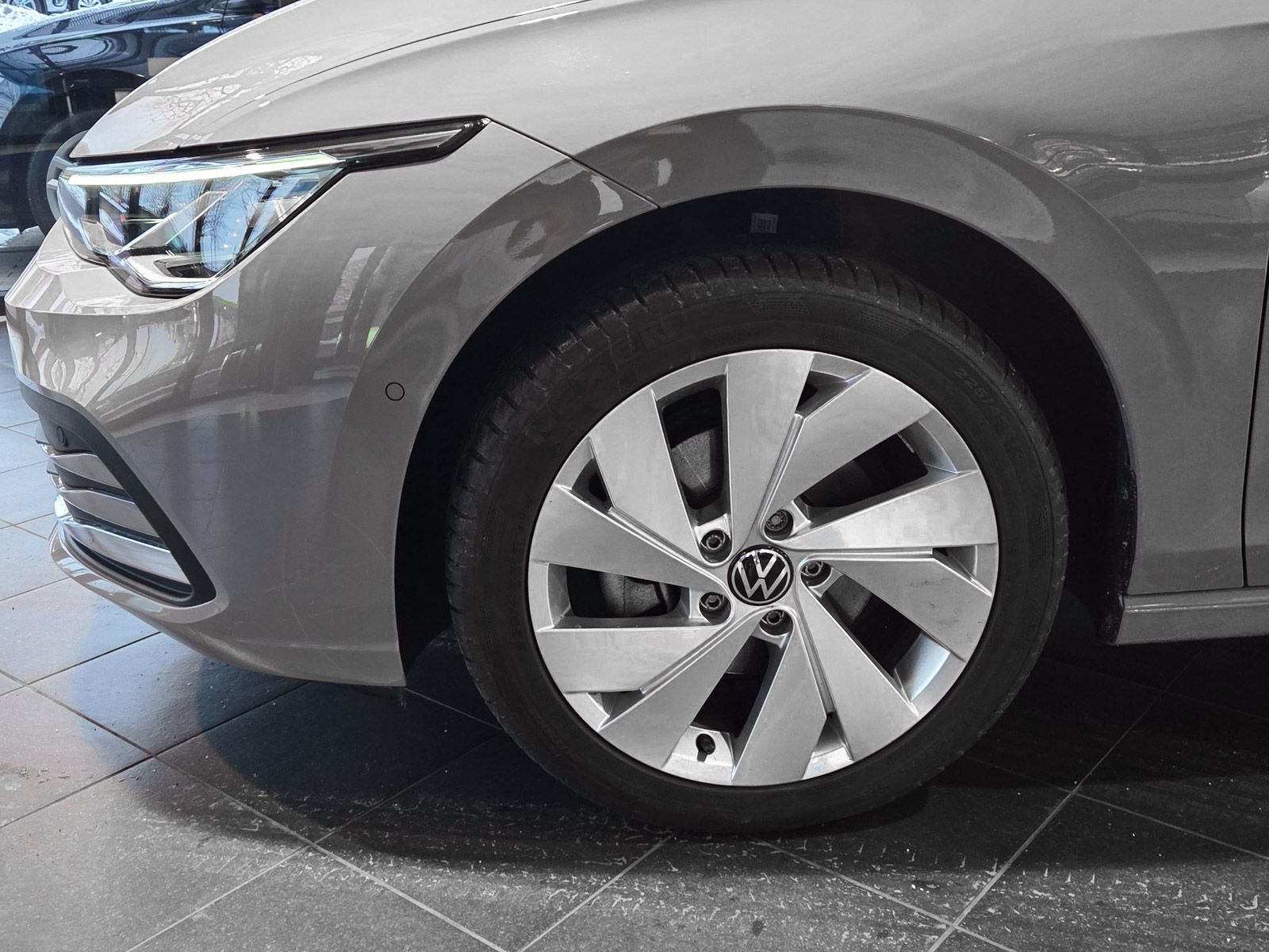 Volkswagen Golf - Bild 8