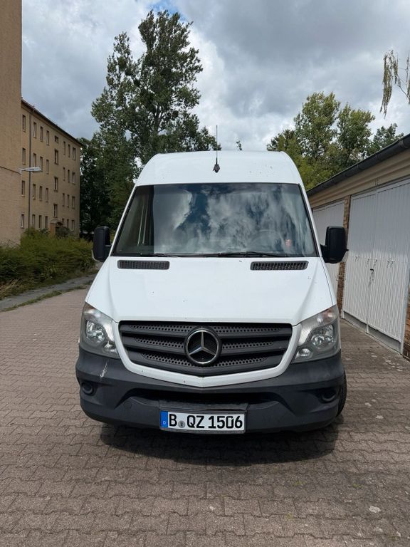 Image of Mercedes-Benz Sprinter