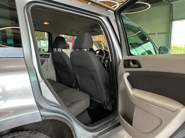 MYAUTOCENTER – Gebraucht- und Jahreswagen mit Werkstattservice in Pfaffenhofen Skoda Yeti Ambition Plus Edition 4x4*2.Hand*AHK*Klima*