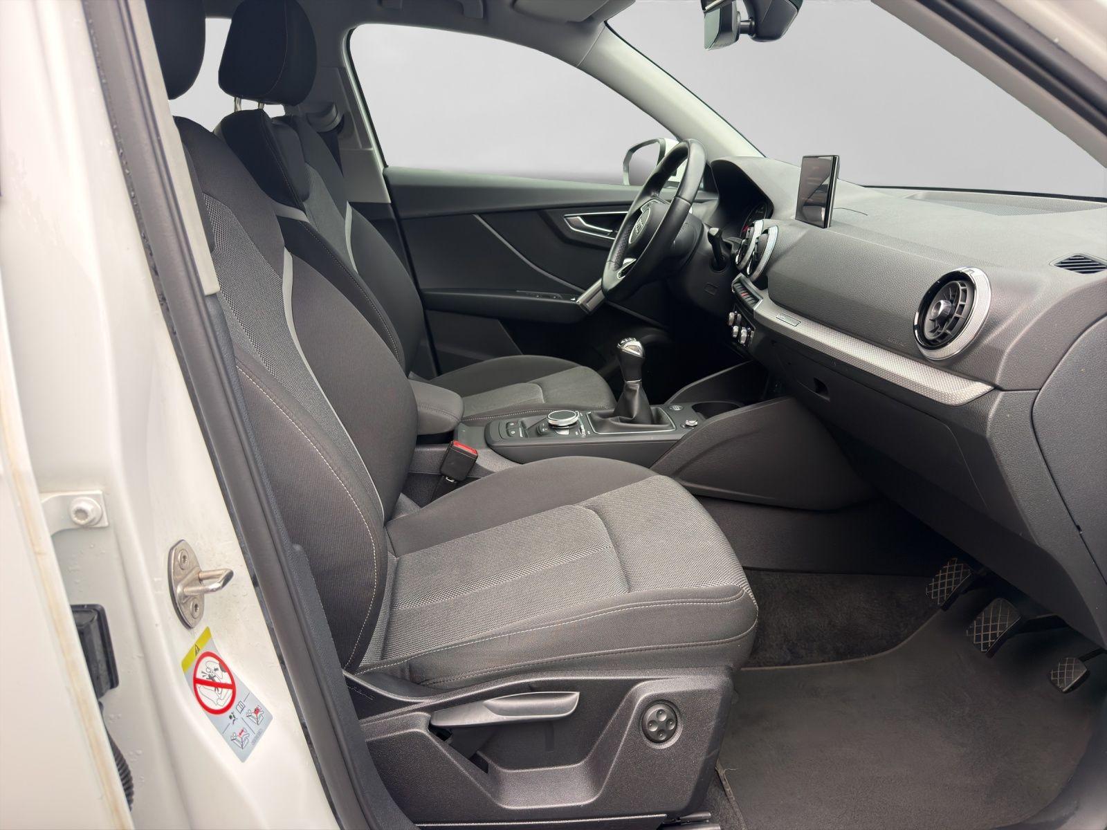 Audi Q2 30 TDI ADVANCED KAMERA GJR GRA PDC, миниатюра 4