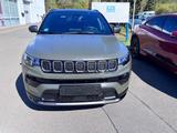 Jeep Compass 80th Anniversary Plug-In Hybrid 4WD - Jeep Compass: 80th Anniversary