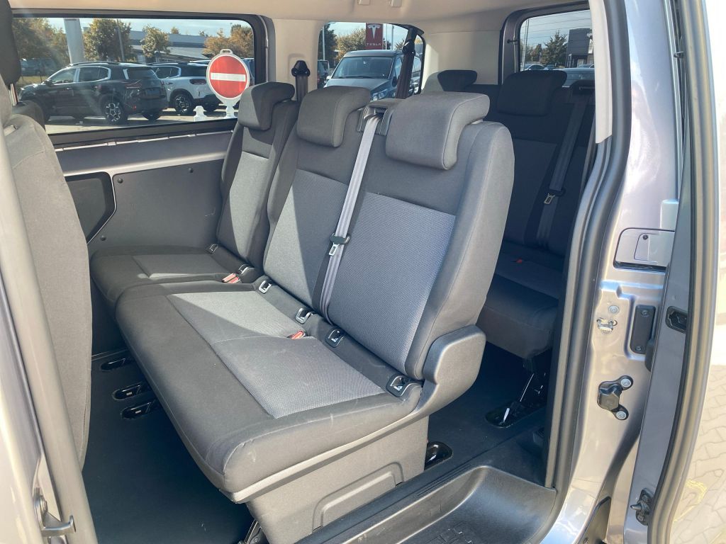 Fahrzeugabbildung Citroën Jumpy M Diesel 145 S&S EAT8 *8-Sitzer*Kamera*