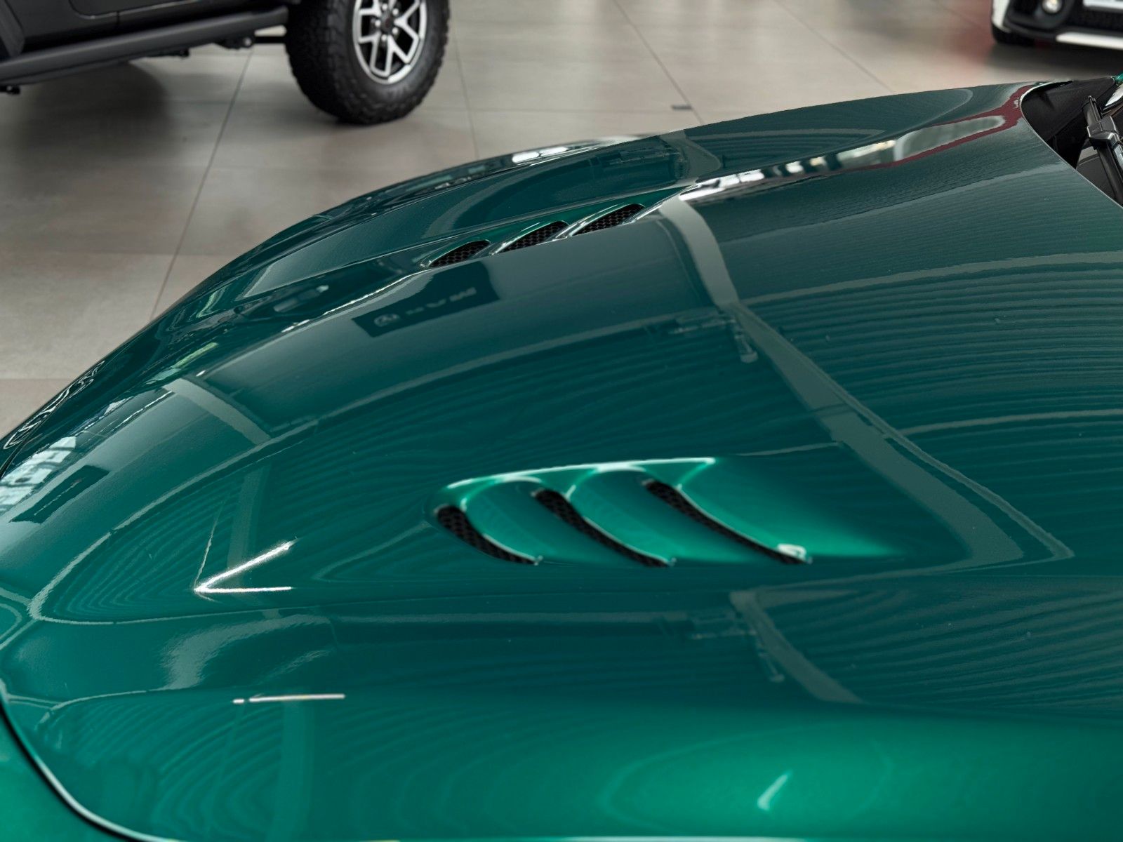 Fahrzeugabbildung Alfa Romeo Quadrifoglio Q4 ACC Assist-Paket Pano Garantie