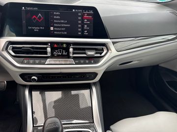 BMW M4 Competition M XDR M Drivers P. Head-Up DAB